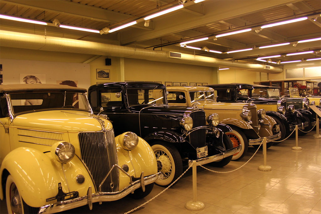 Küçükçekmece Gezilecek Yerler Mehmet Arsay Klasik Otomobil Müzesi
