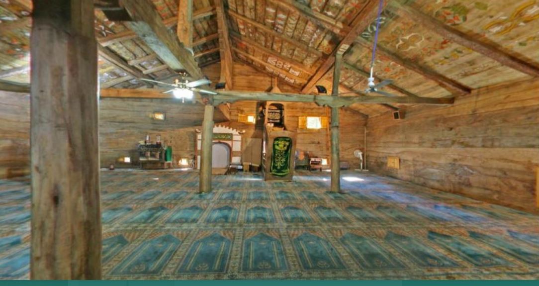 Tarihi Göğceli Camii