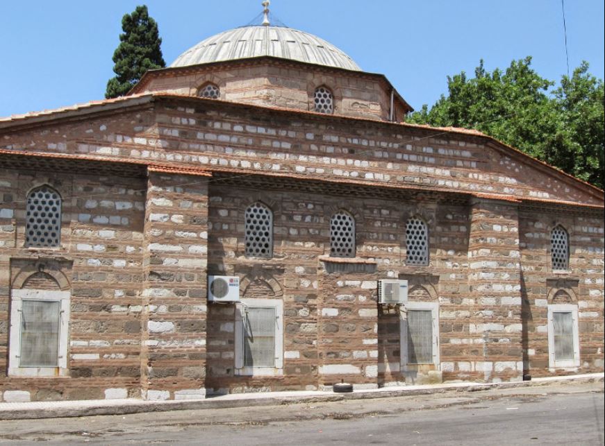 Paşa Camii ve Hamamı (Sarı Ahmet Paşa )