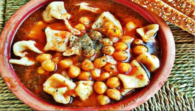 Yüksük Çorbası - Adanana Yemekleri