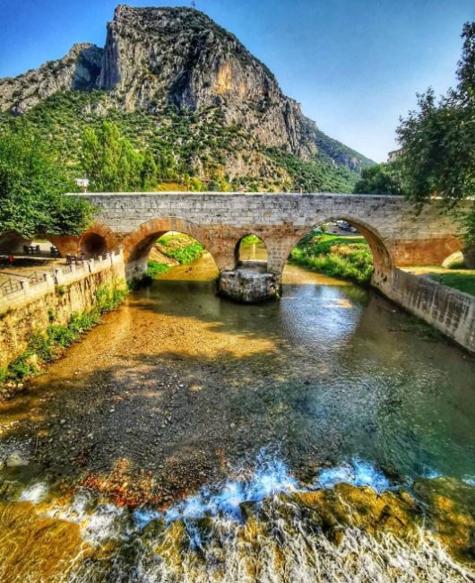 Tarihi Kozan Köprü