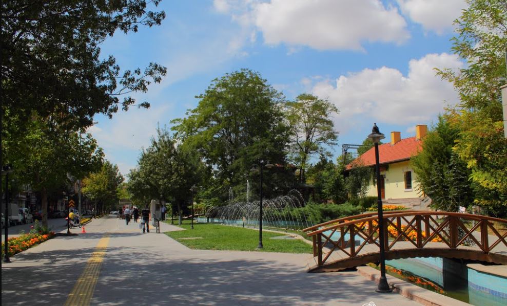 Polatlı Gezilecek Yerler Necip Fazıl Kısakürek Parkı