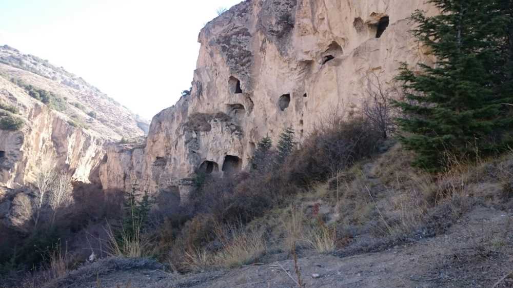 Serançay Kanyonu Kamp Alanı