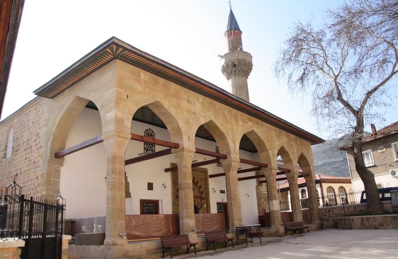 Osmaneli Rüstem Paşa Camii
