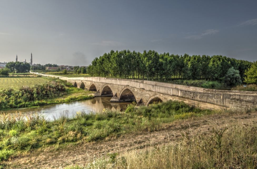 Edirne Gezilecek Yerler Bayezid Köprüsü