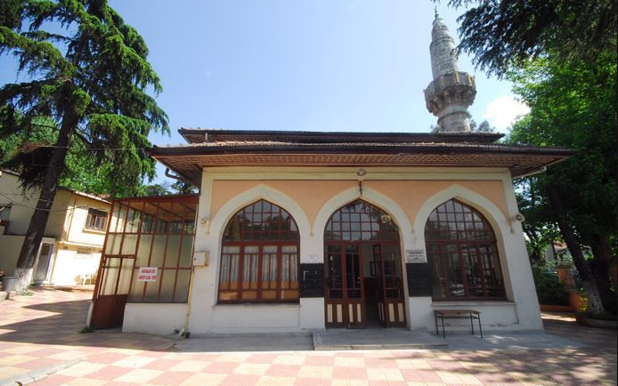 Anadoluhisarı Gezilecek Yerler  Fatih Sultan Camii