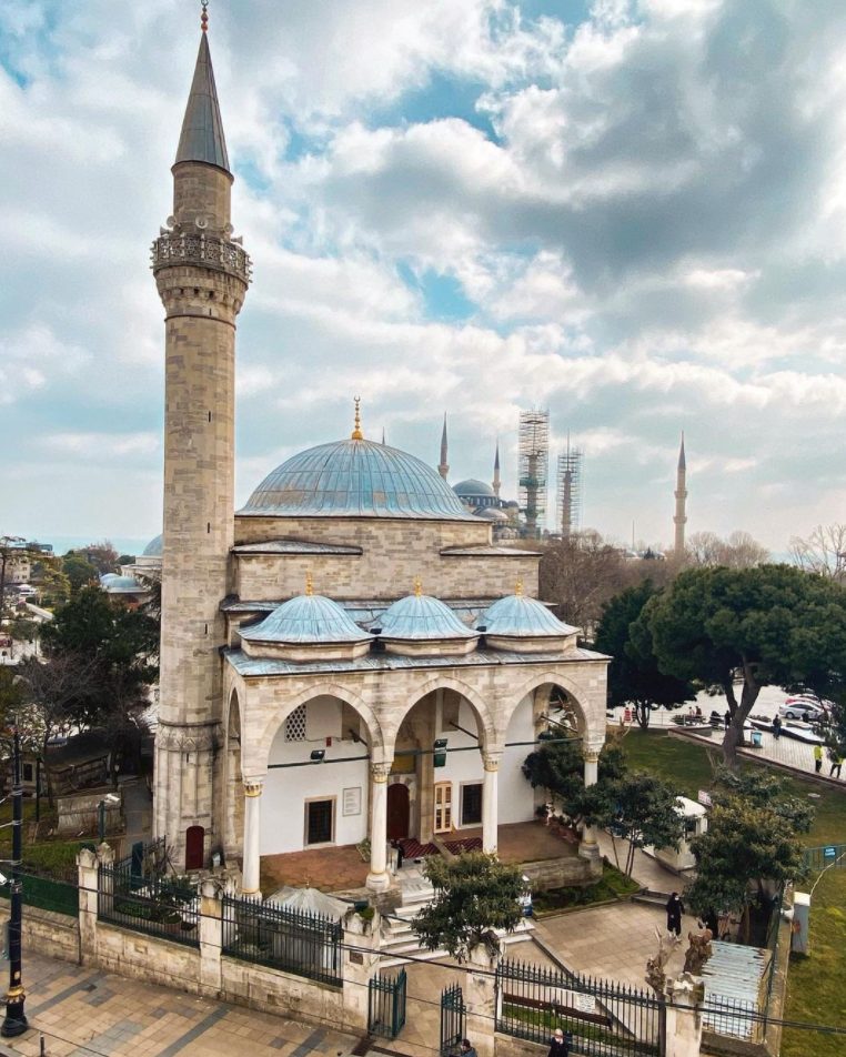 Sultanahmet Gezilecek Yerler Firuz Ağa Camii