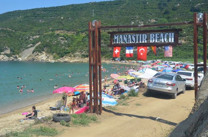 Manastır Beach