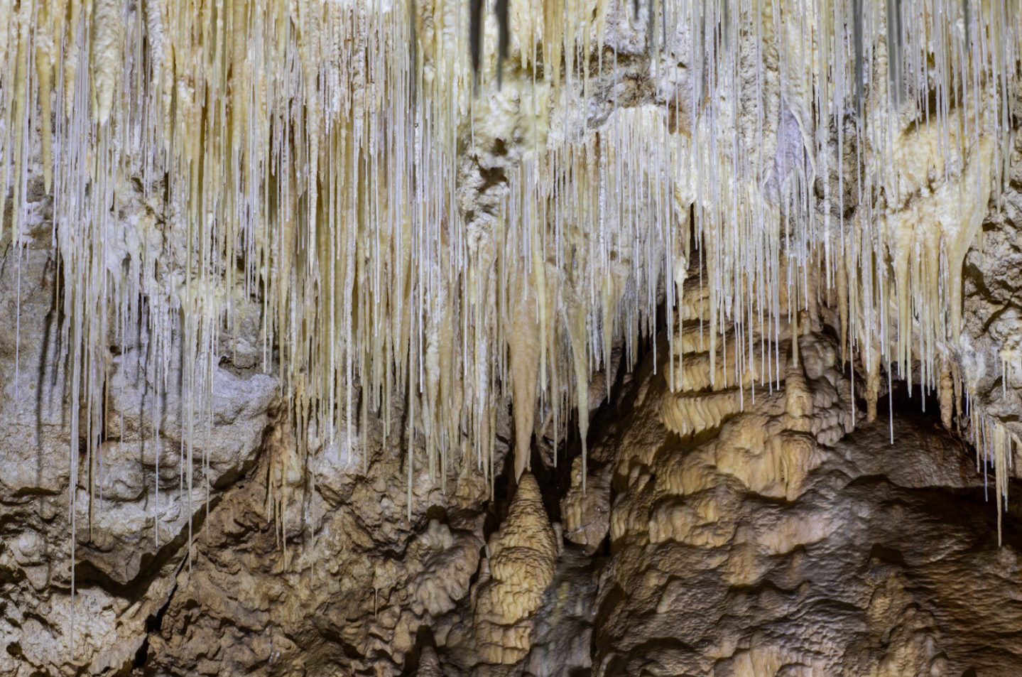 Zeytintaşı Mağarası