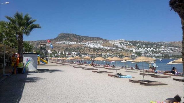 Gündoğan Halk Plajı