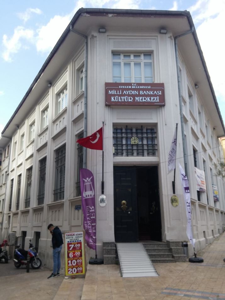 Milli Aydın Bankası Kültür Merkezi